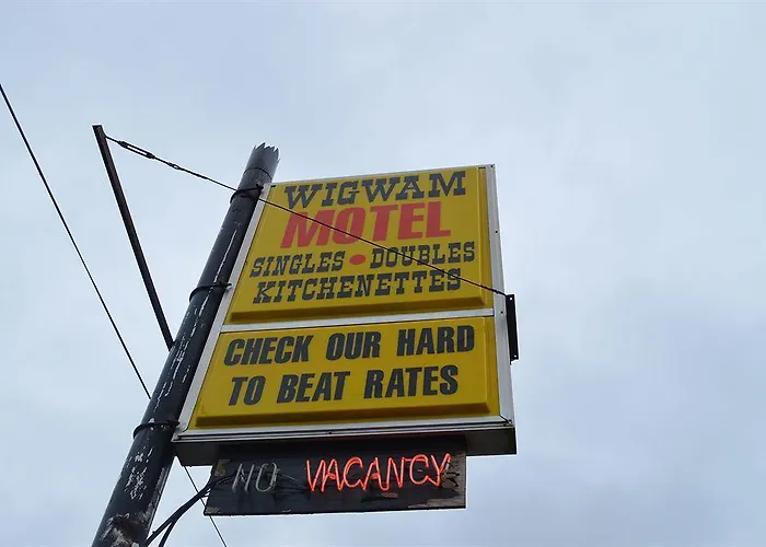 Wigwam 汽车旅馆 2*